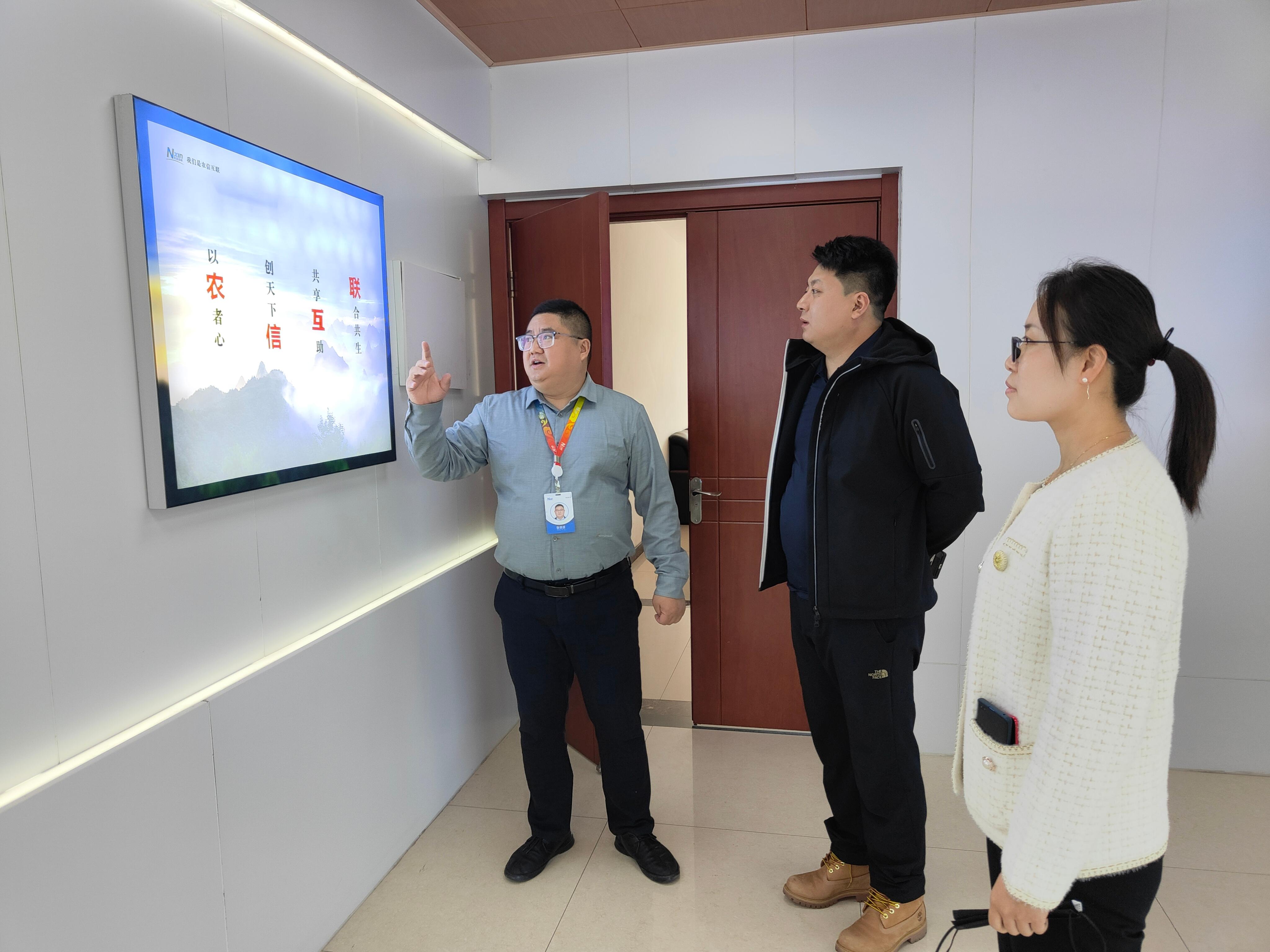 b19548f330cf7bffe01c6df11b7678f.jpg b19548f330cf7bffe01c6df11b7678f.jpg